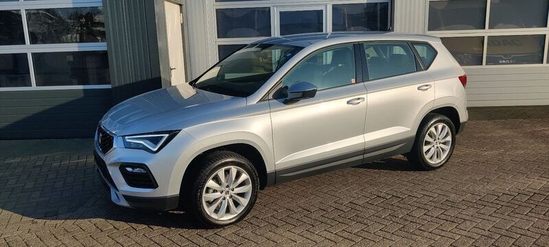 Gebraucht Seat Ateca Style 150 PS (110 kW) 2024 Silber SUV