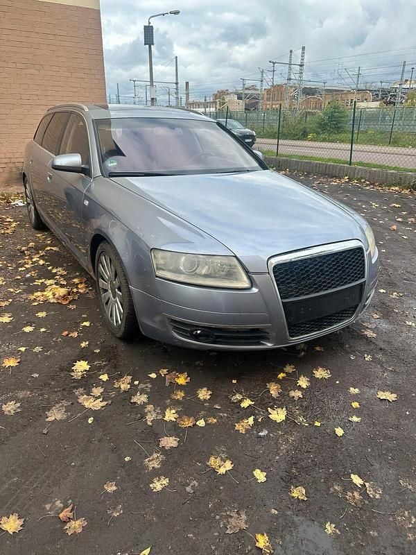Grau Gebraucht 2006 Audi A6 Kombi | 2.499 € (Superpreis) - Bild 1/4