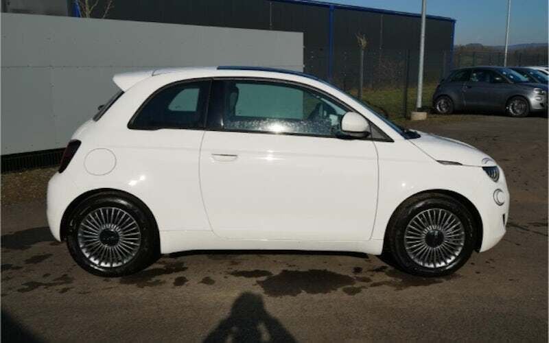 Gebraucht Fiat 500e Icon 86 kW (118 PS) 2022 Min (grau) Limousine