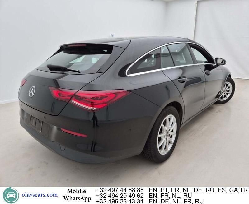 Gebraucht Mercedes CLA200 Shooting Brake 150 PS (110 kW) 2020 Schwarz Kombi