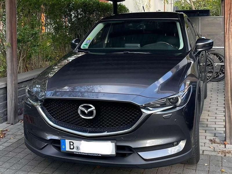 Grau Gebraucht 2017 Mazda CX-5 Exclusive-Line SUV | 16.500 € (Fairer Preis) - Bild 1/4