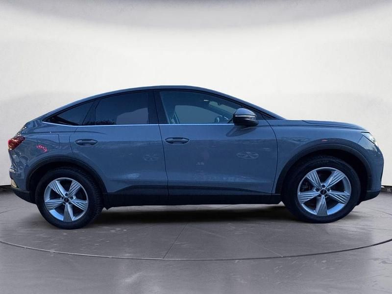 Gebraucht Audi Q4 Sportback e-tron Sport 125 kW (170 PS) 2022 Grau SUV