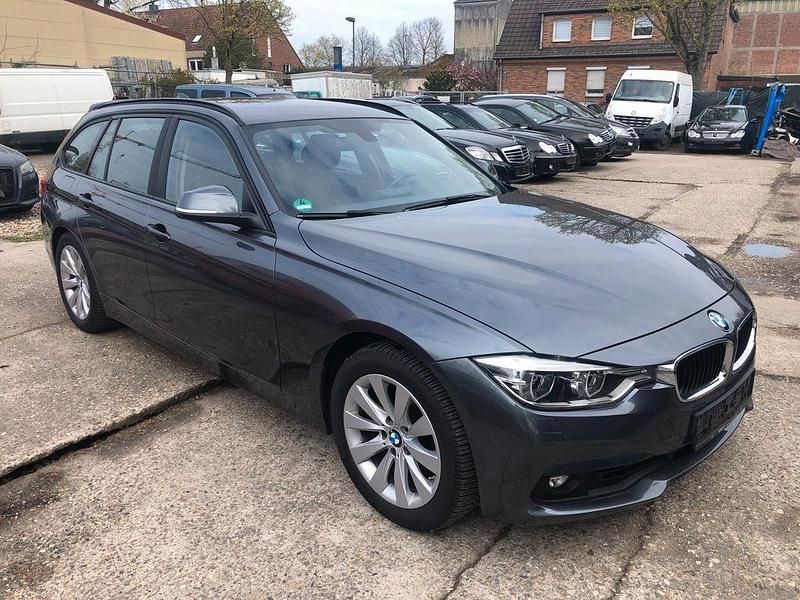 Gebraucht BMW 316 Advantage 116 PS (85 kW) 2017 Grau Kombi