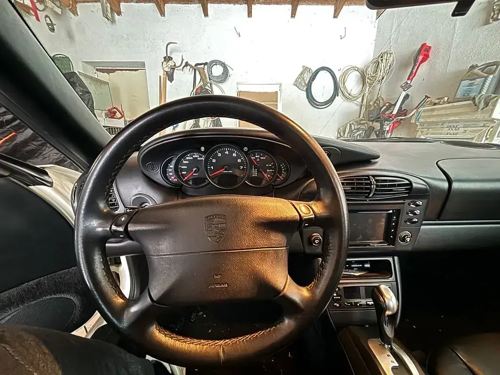 Gebraucht Porsche 911 Carrera 300 PS (220 kW) 2000 Weiß Coupé