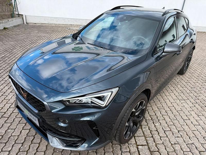 Gebraucht Cupra Formentor 204 PS (150 kW) 2023 Magnetic grau metallic SUV