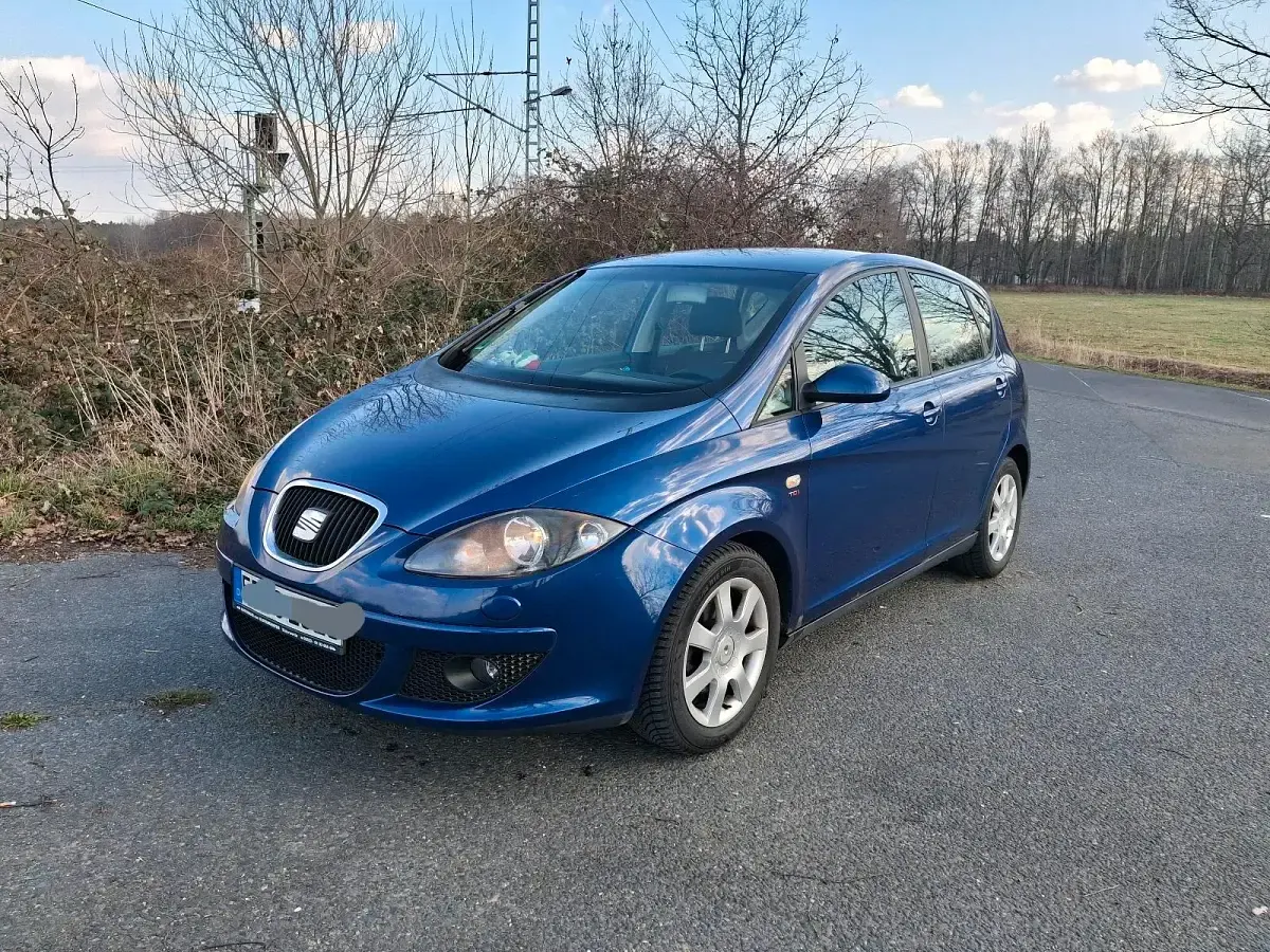 Second-hand Seat Altea 140 CP (102 kW) 2006 Albastru Monovolum