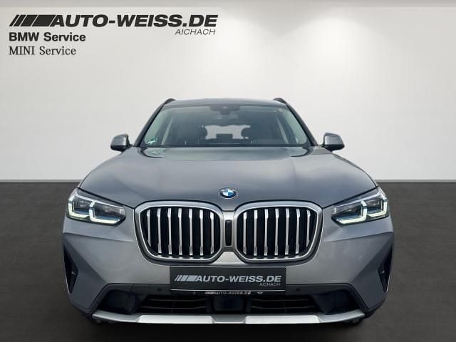 Gebraucht BMW X3 Performance 190 PS (139 kW) 2023 Skyscraper grau metallic (grau) SUV