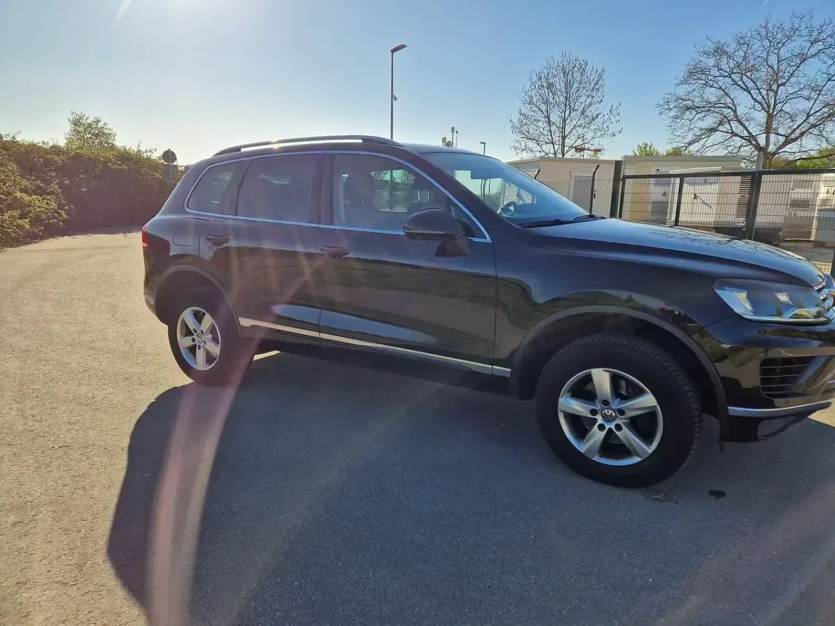 Gebraucht VW Touareg Exclusive 262 PS (192 kW) 2016 Schwarz SUV