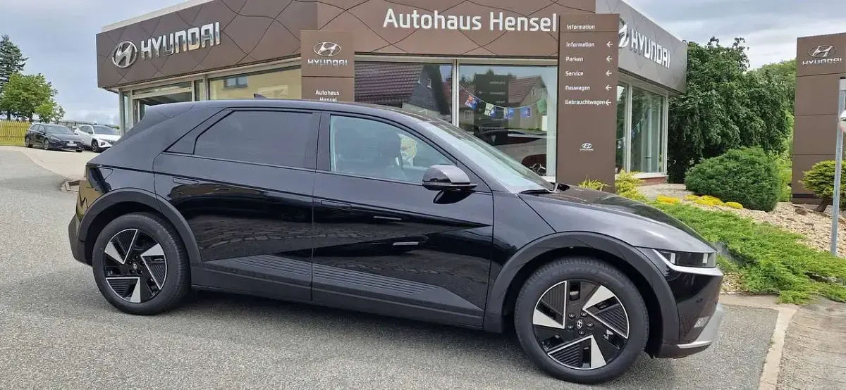 Neu Hyundai Ioniq 5 125 kW (170 PS) 2026 Abyss black SUV