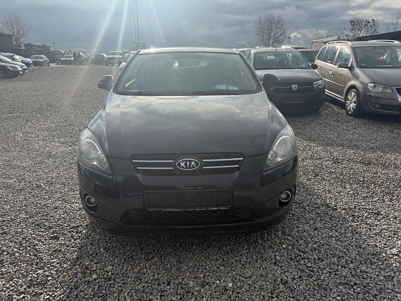 Gebraucht Kia ProCeed LX 116 PS (85 kW) 2009 Schwarz Limousine