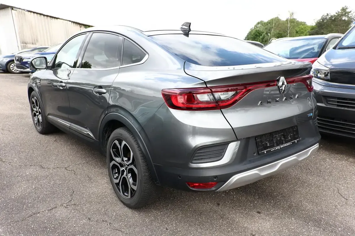 Gebraucht Renault Arkana Intens 143 PS (105 kW) 2021 Grau metallic SUV