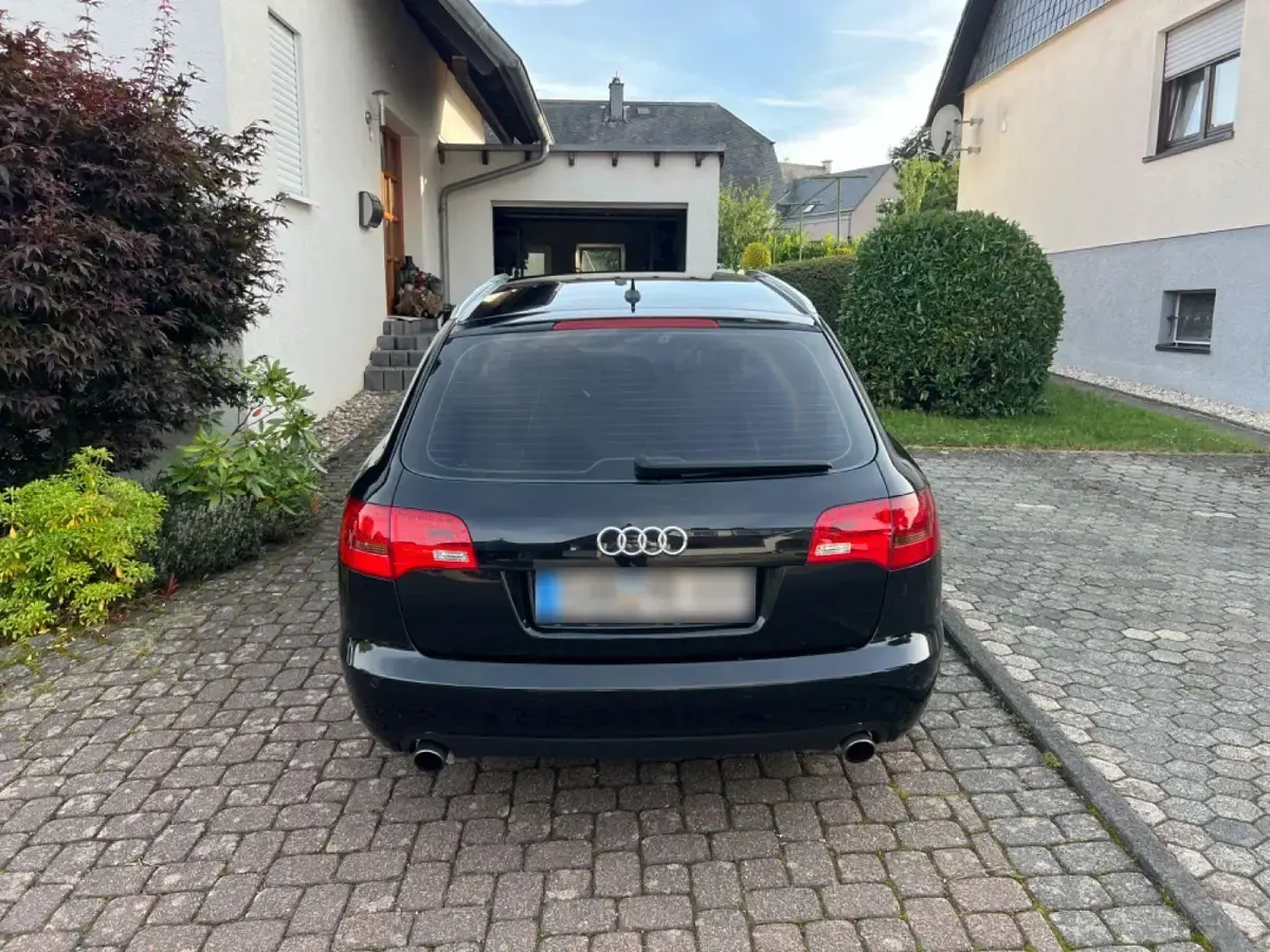 Gebraucht Audi A6 Exclusive 177 PS (130 kW) 2006 Schwarz Kombi