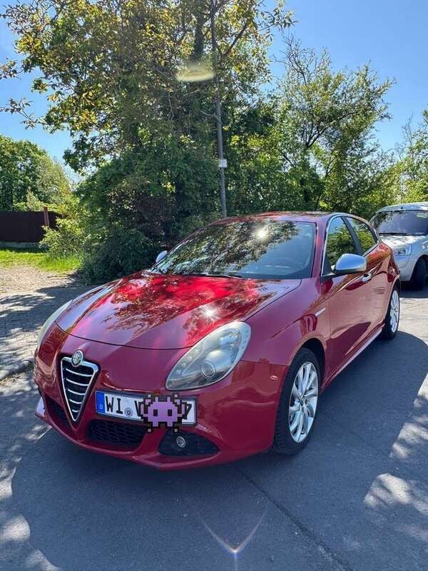 Gebraucht 2012 Alfa Romeo Giulietta Turismo Kleinwagen | 7.000 € (Fairer Preis) - Bild 1/4