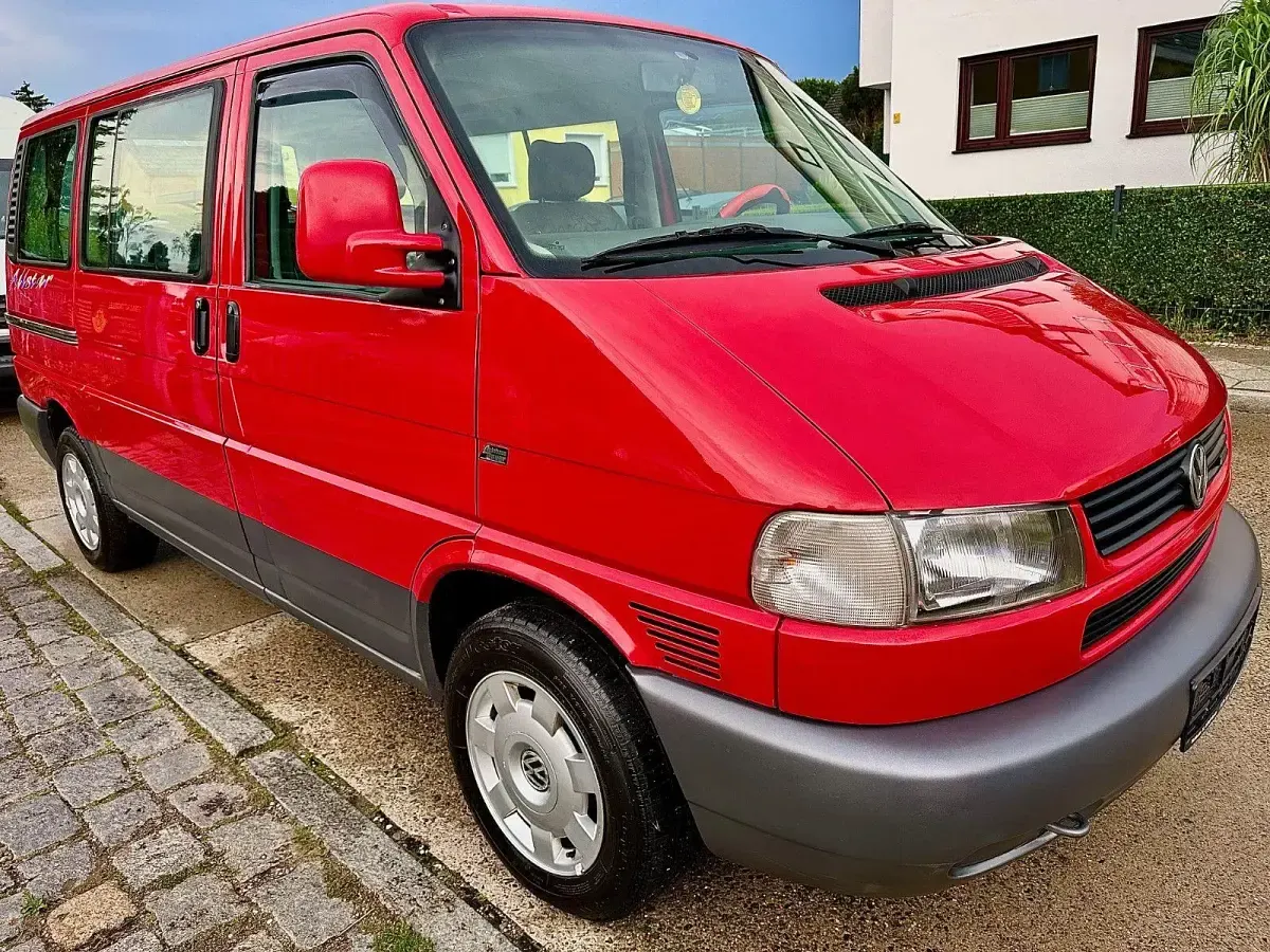 Gebraucht VW Multivan Allstar 102 PS (75 kW) 1997 Rot Van / Kleinbus
