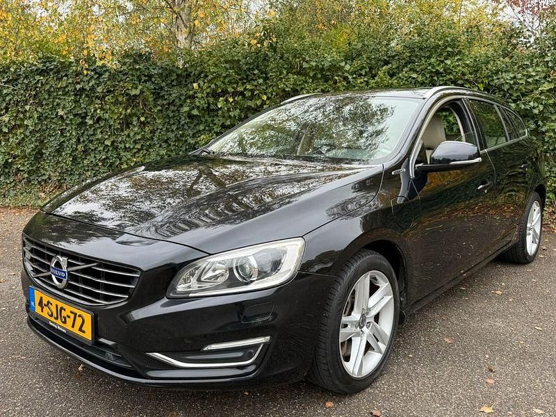 Gebraucht Volvo V60 Summum 280 PS (205 kW) 2013 Other Kombi