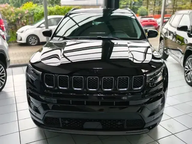 Nouvelle Jeep Compass Summit 131 ch (96 kW) 2025 Noir SUV