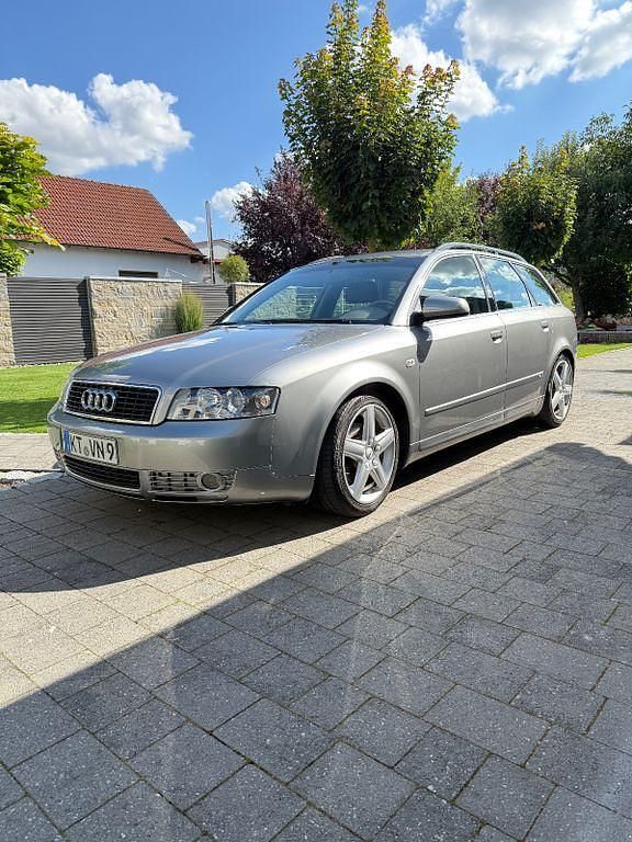 Andere farben Gebraucht 2001 Audi A4 Performance Kombi | 4.999 € (Teuer) - Bild 1/4