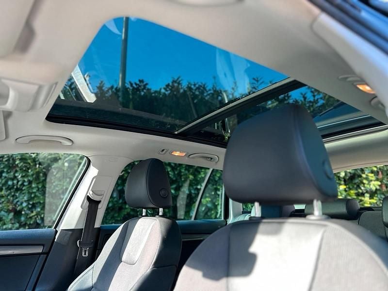 Schwarz Gebraucht 2018 Skoda Octavia Kombi | 14.499 € (Guter Preis) - Bild 1/4