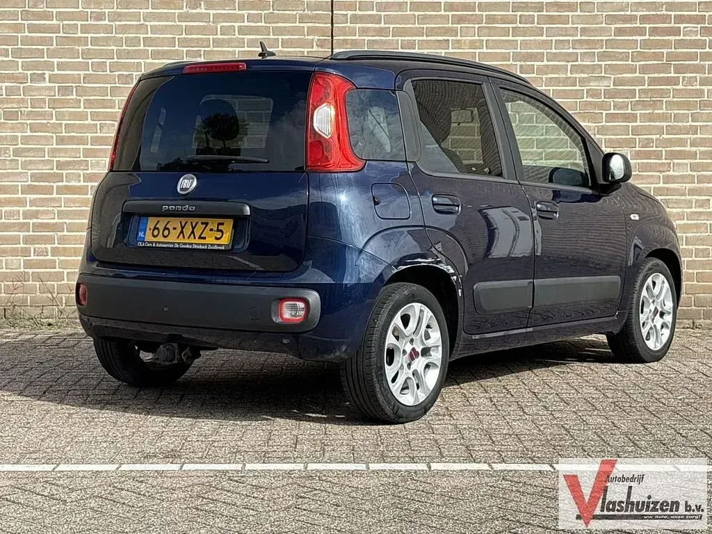 Gebraucht Fiat Panda Lounge 86 PS (63 kW) 2012 Blau Kleinwagen