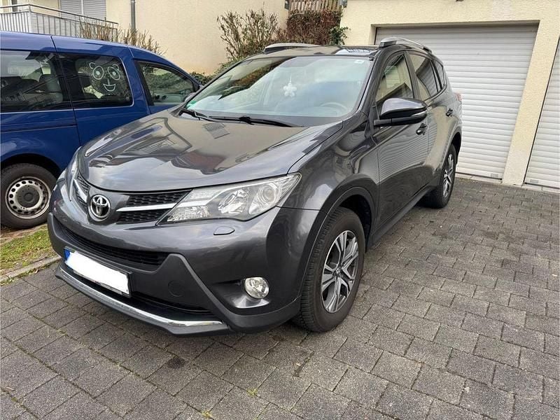 Grau Gebraucht 2013 Toyota RAV4 Executive SUV | 11.000 € (Fairer Preis) - Bild 1/4