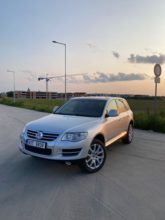 Silber Gebraucht 2008 VW Touareg Individual SUV | 8.500 € (Fairer Preis) - Bild 1/4
