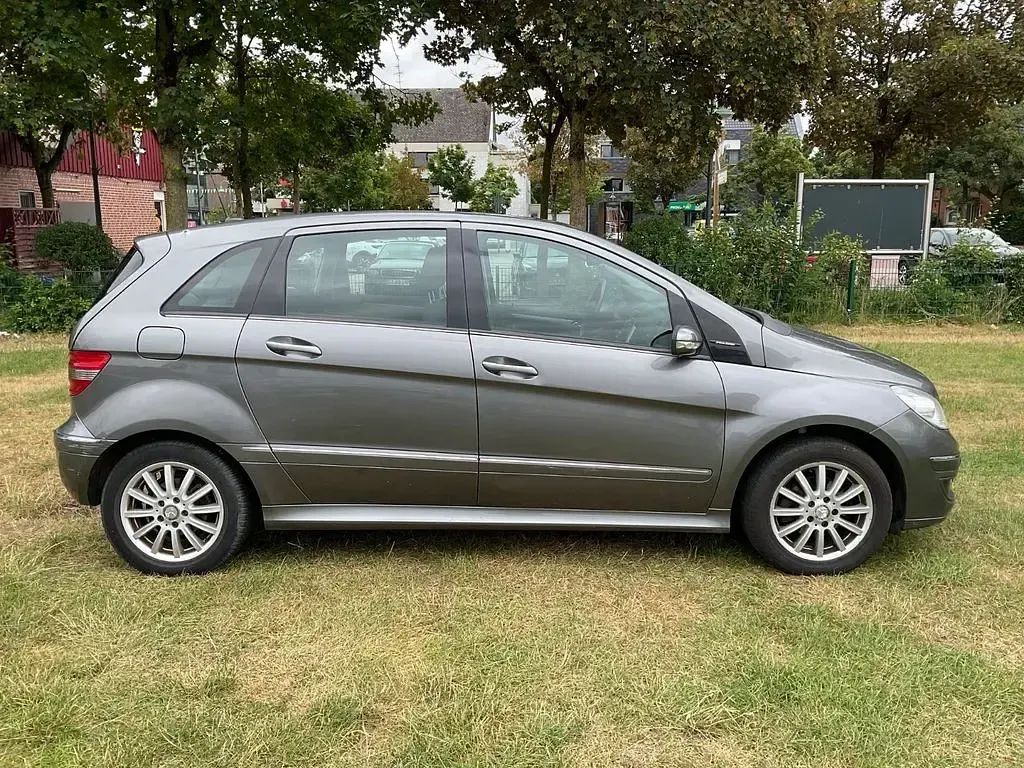 Gebraucht Mercedes B170 Edition 116 PS (85 kW) 2007 Grau Van / Kleinbus