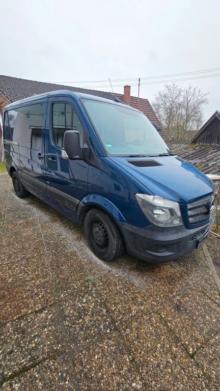 Blau Gebraucht 2016 Mercedes Sprinter Van | 14.200 € (Fairer Preis) - Bild 1/4