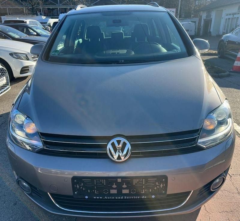 Gebraucht VW Golf VII Life 122 PS (89 kW) 2013 Braun Limousine