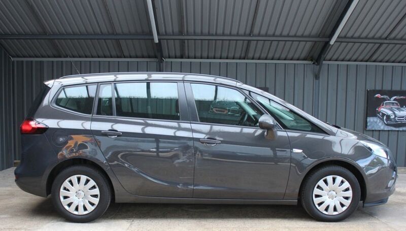 Gebraucht Opel Zafira Tourer Innovation 136 PS (100 kW) 2016 Grau Van / Kleinbus