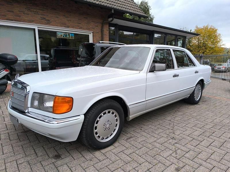 Weiß Gebraucht 1991 Mercedes 500 SE Limousine | 24.500 € - Bild 1/4