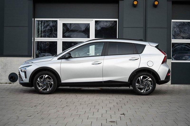 Gebraucht Hyundai Bayon 101 PS (74 kW) 2023 Sleek silver SUV