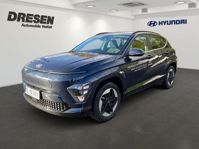 Blau Gebraucht 2024 Hyundai Kona Advantage SUV | 27.950 € (Fairer Preis) - Bild 1/4