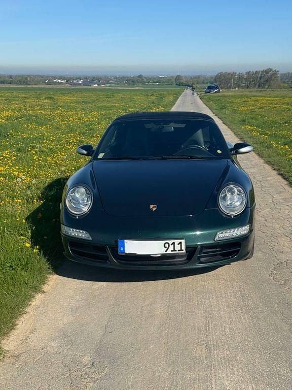 Usata Porsche 911 325 CV (239 kW) 2008 Verde Cabrio