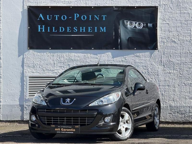 Gebraucht Peugeot 207 CC Active 120 PS (88 kW) 2013 Schwarz Cabrio