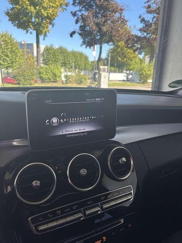 Gebraucht Mercedes C220 Avantgarde 170 PS (125 kW) 2014 Schwarz Limousine