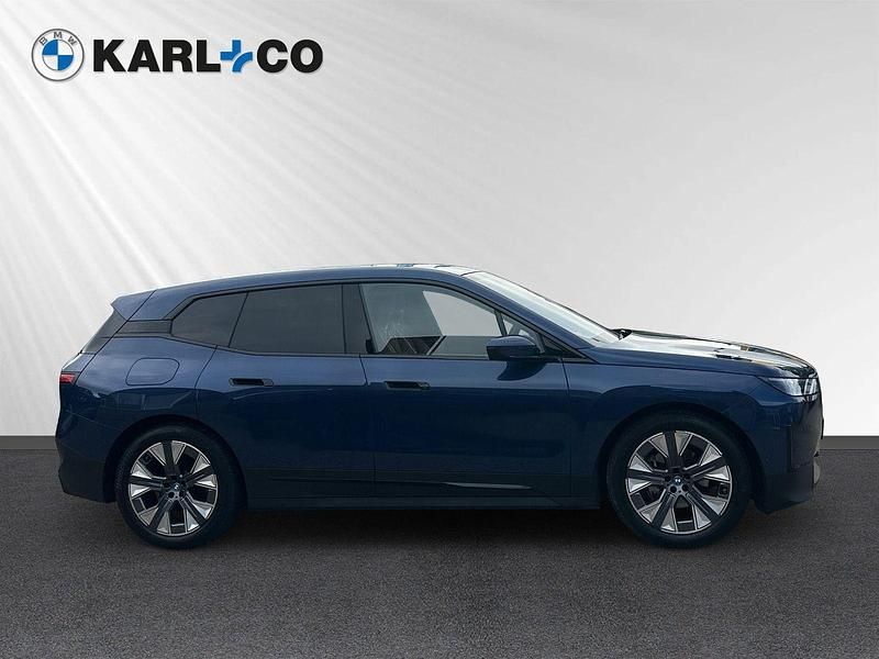 Gebraucht BMW iX Shadowline 239 kW (326 PS) 2022 Blau SUV