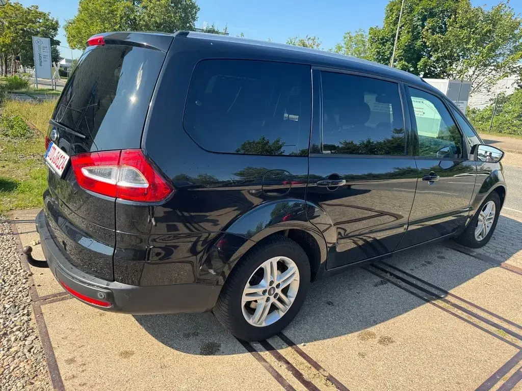 Gebraucht Ford Galaxy Business Edition 140 PS (102 kW) 2013 Schwarz Van / Kleinbus