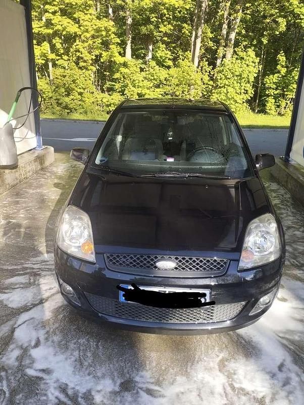 Schwarz Gebraucht 2008 Ford Fiesta Style Kleinwagen | 1.700 € (Etwas zu teuer) - Bild 1/4