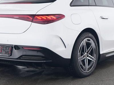 Gebraucht Mercedes EQE300 Premium 180 kW (245 PS) 2025 Weiß Limousine