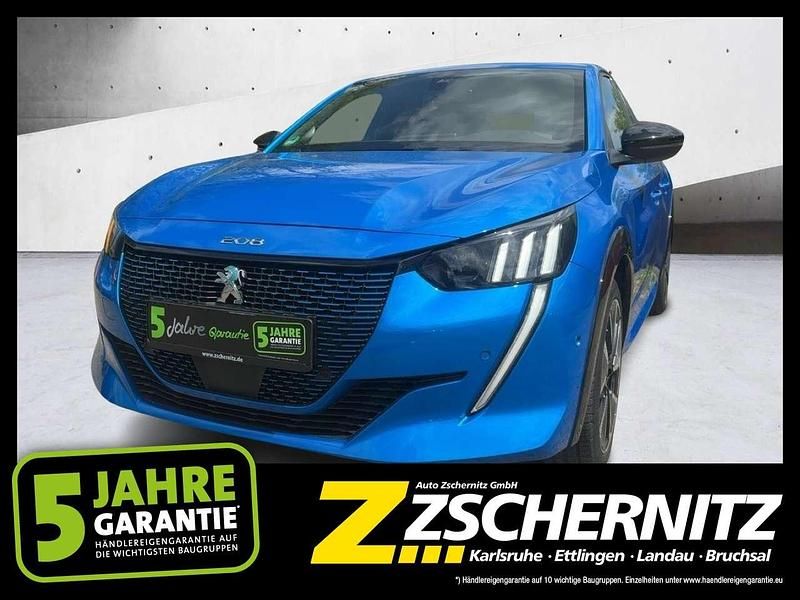 Blau/typ aussenverkleidung met Gebraucht 2021 Peugeot e-208 GT Kleinwagen | 17.860 € (Fairer Preis) - Bild 1/4