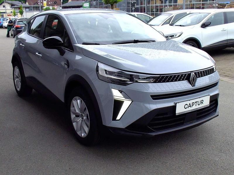 Ny Renault Captur Evolution 91 HK (66 kW) 2025 Grå SUV