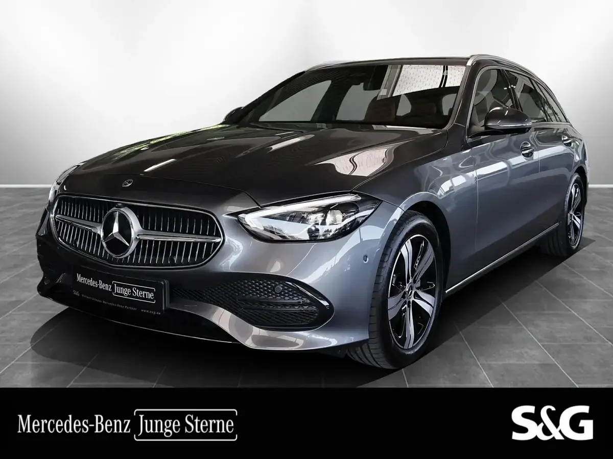 Gebraucht Mercedes C180 Avantgarde 170 PS (125 kW) 2025 Kombi