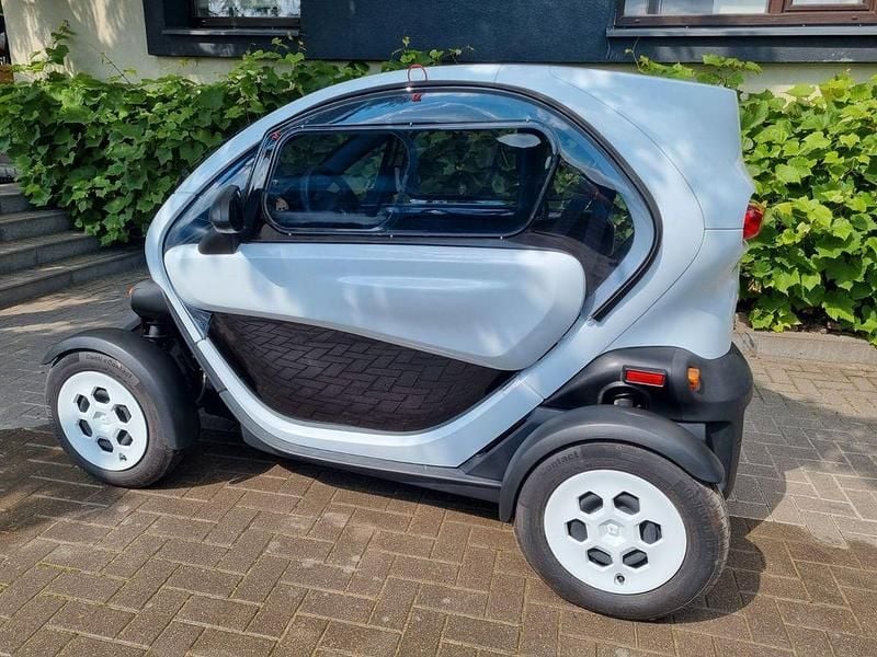Gebraucht Renault Twizy 13 kW (18 PS) 2021 Weiß Kleinwagen