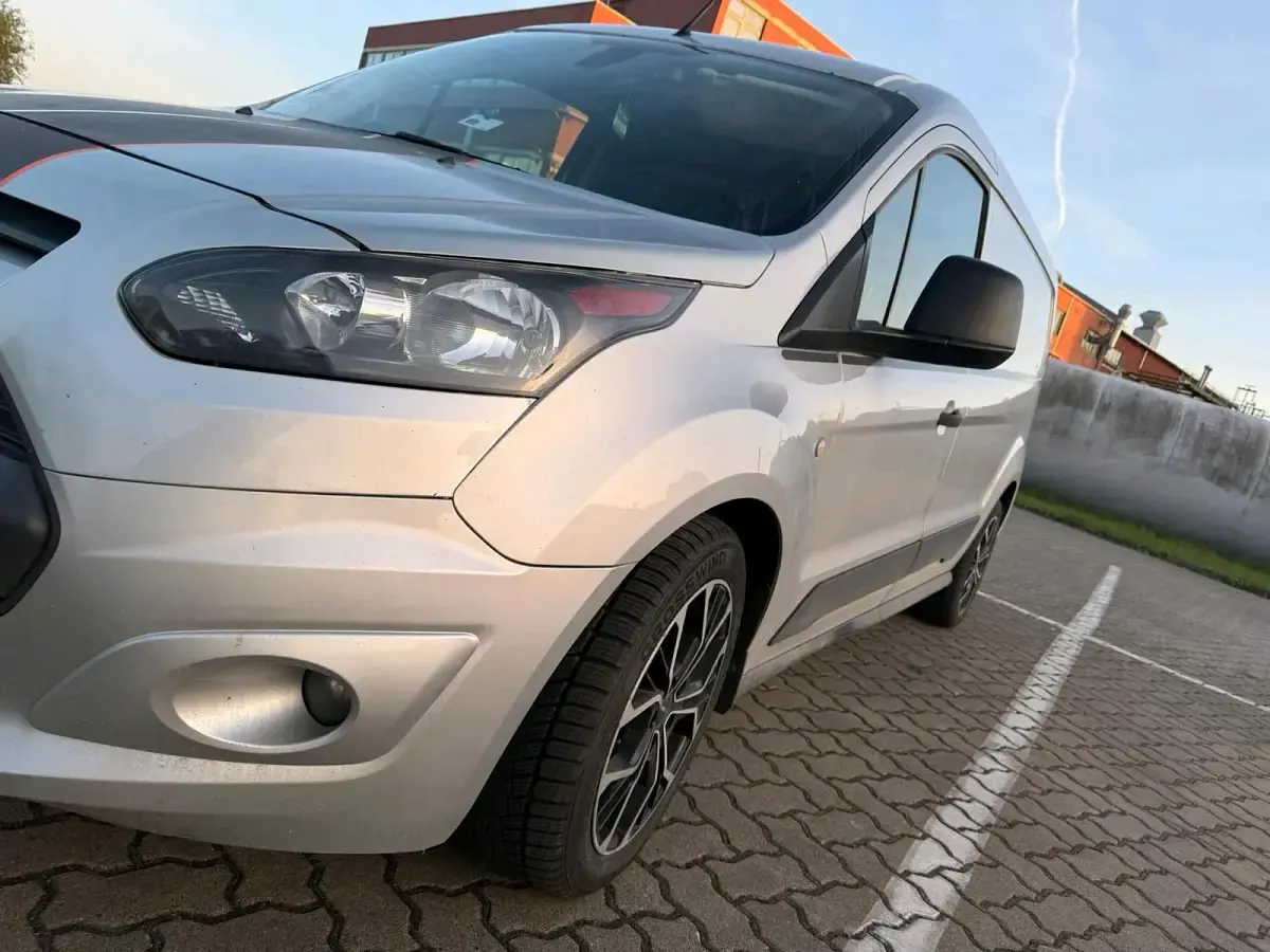 Second-hand Ford Transit Connect 2017 Gri Monovolum