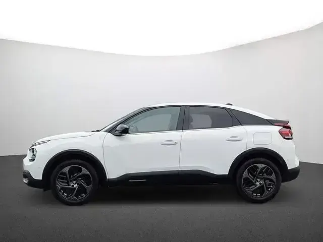 Używany Citroën C4 PureTech 131 KM (96 kW) 2023 Biały SUV
