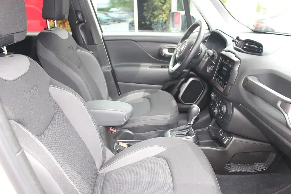 Gebraucht Jeep Renegade Longitude 131 PS (96 kW) 2023 Weiß SUV