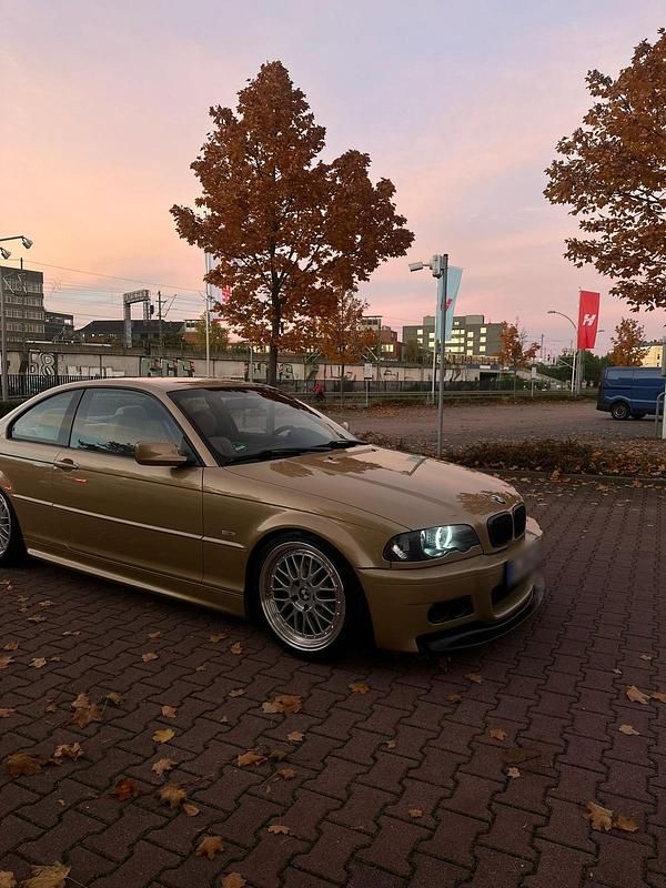 Gebraucht BMW 318 M Sport 118 PS (86 kW) 2001 Gelb Coupé