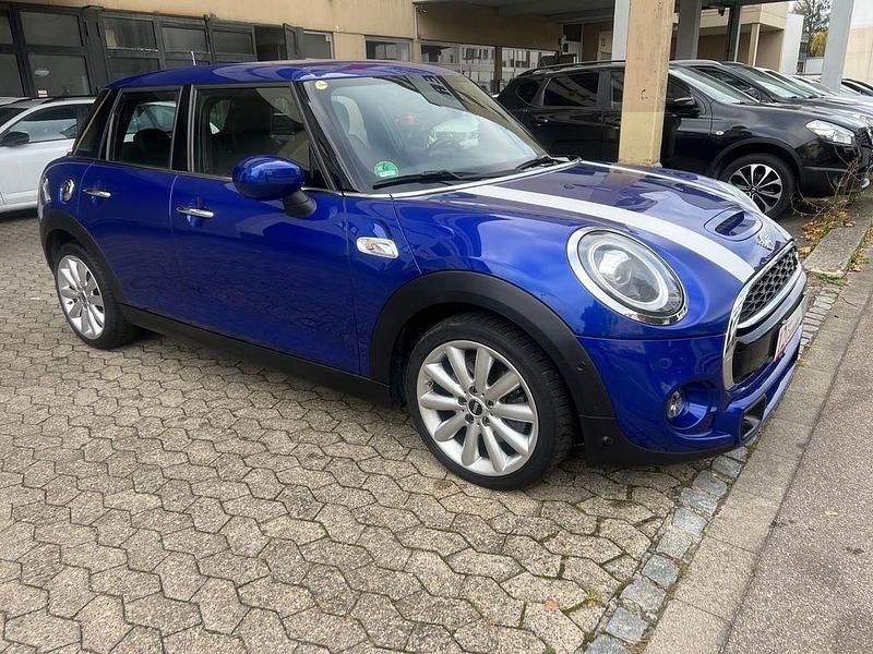 Gebraucht Mini Cooper S 192 PS (141 kW) 2019 Blau Kleinwagen