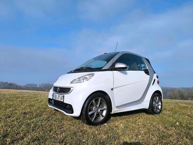Gebraucht Smart ForTwo Cabrio Passion 45 PS (33 kW) 2008 Weiß Cabrio
