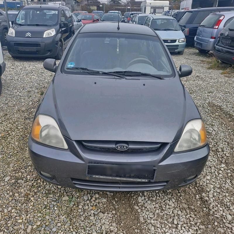 Grau Gebraucht 2007 Kia Rio Kombi | 690 € - Bild 1/4